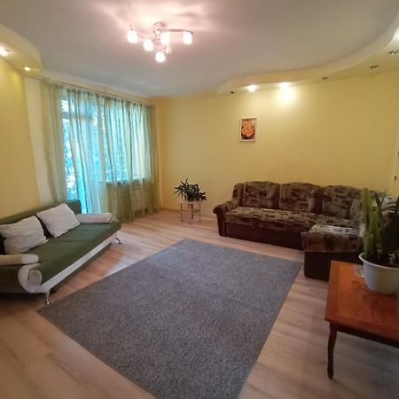3К. Квартира На Сумской Harkiv Exterior foto